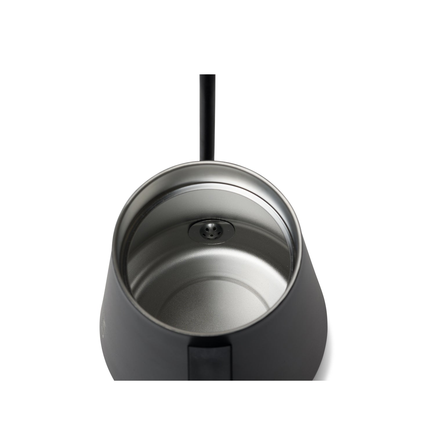 new-standard-pour-over-kettle-w8 Pour_Over_Kettle_Black_Studio_0222_Screen__POK1SNOS002.jpg
