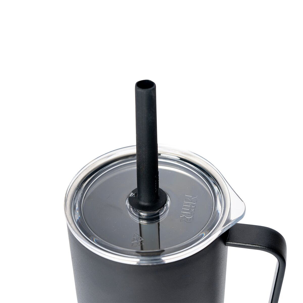 all-day-straw-cup-z9 WebPDP-32oz_All_Day_Straw_Cup_Black_Studio_0713__ADSC1SV32002_Lid.jpg