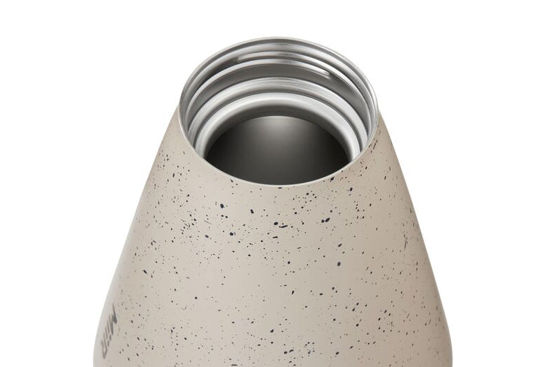new-standard-carafe-t4 WebPDP-33oz_New_Standard_Carafe_Desert_Tan_Speckle_Studio__CAR1SVOS224_45_Top_Off.jpg